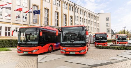 Nowoczesne autobusy już na trasach. Włocławek wśród miast objętych zmianami