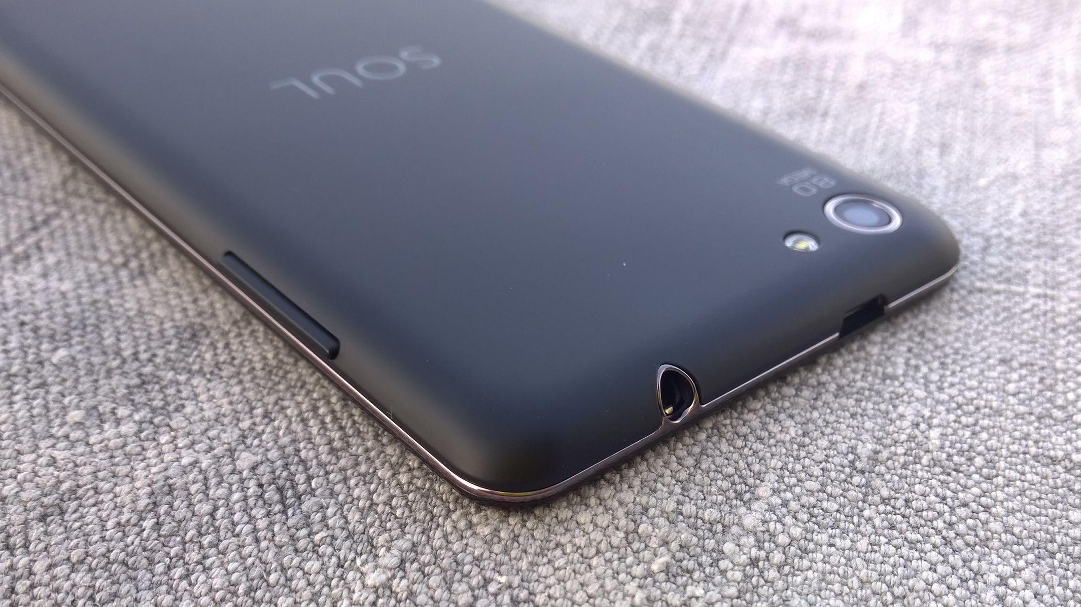 Kruger&Matz Soul 2 - najcieńszy smartfon z Windows Phone 3