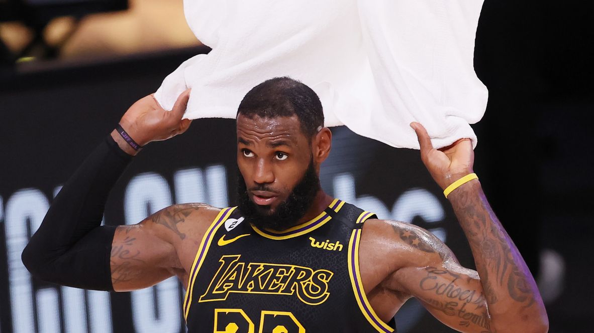 PAP/EPA / ERIK S. LESSER / Na zdjęciu: LeBron James