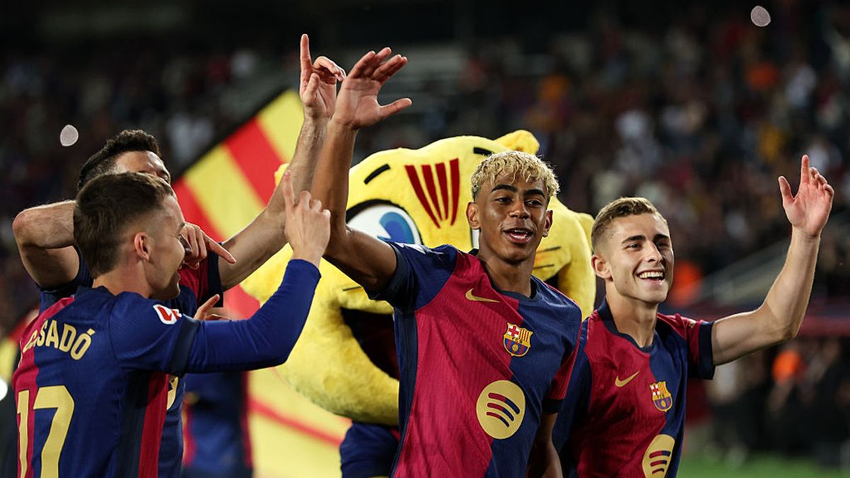 Getty Images / Flor Tan Jun / Na zdjęciu: piłkarze FC Barcelony