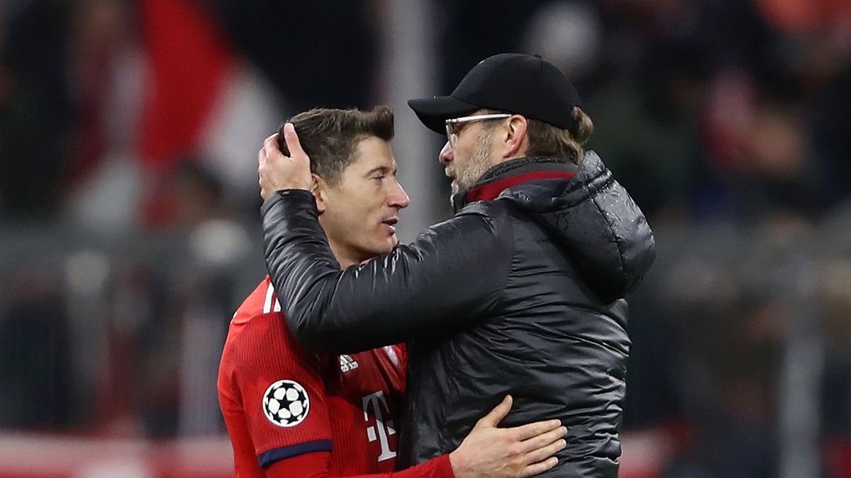 Robert Lewandowski i Juergen Klopp po meczu Bayern - Liverpool