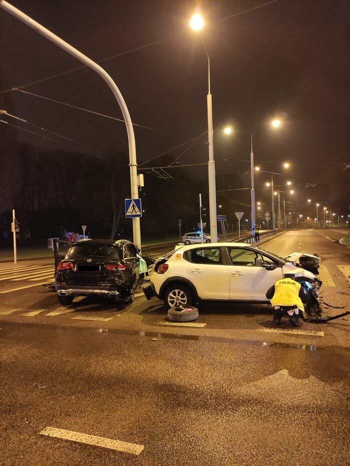 Nocny wypadek na al. Kraśnickiej w Lublinie