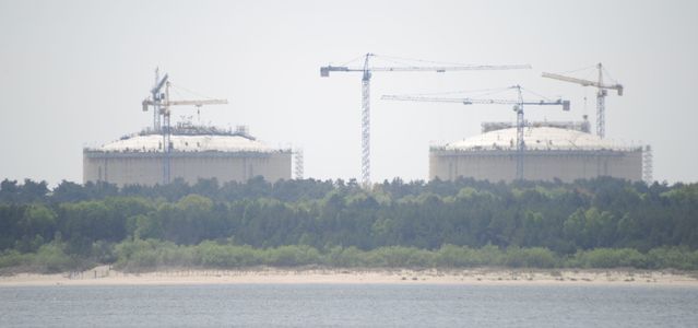 Kluby za projektem noweli "specustawy" o terminalu LNG