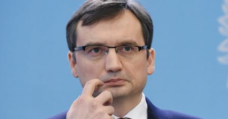 PO chce zbadania, czy Ziobro zataił w oświadczeniu majątkowym ok. 26 tys. odprawy z PE