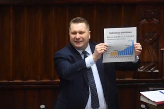 "Willa plus", czyli miliony od ministra. Jest donos do prokuratury i NIK