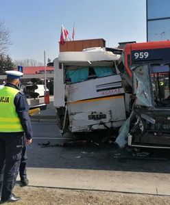 Rzeszów. Zderzenie dwóch autobusów. Ponad 20 osób rannych