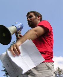 Twarda ręka szefa się nie sprawdza