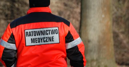 Dramat w zakładzie pracy. Kobieta straciła rękę