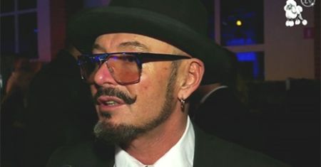Jacykow: "Uciekam od cyberżycia!"