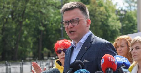 Wyjście z koalicji? Hołownia stawia sprawę jasno