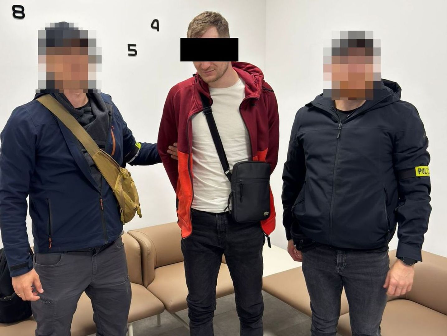 Policjanci z Bełżyc przechwycili kilogram narkotyków. 28-latek był bardzo zaskoczony