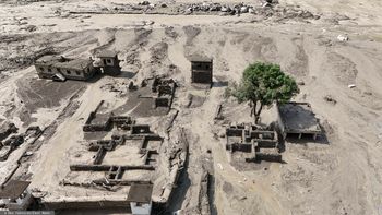 Tragiczny bilans powodzi w Nepalu. Już 157 ofiar śmiertelnych