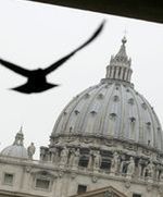 Christopher Borrelli straszy w Watykanie