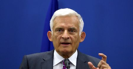Ukraina w Unii. Buzek: Ukraińcy boją się podziału kraju i rozruchów