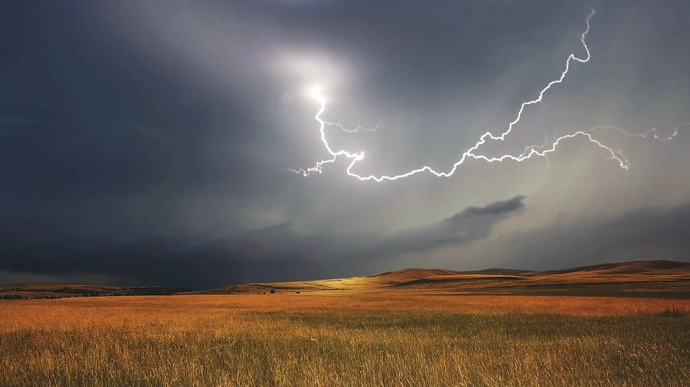 Radar pogodowy - lokalizacja burzy na ekranie smartfona