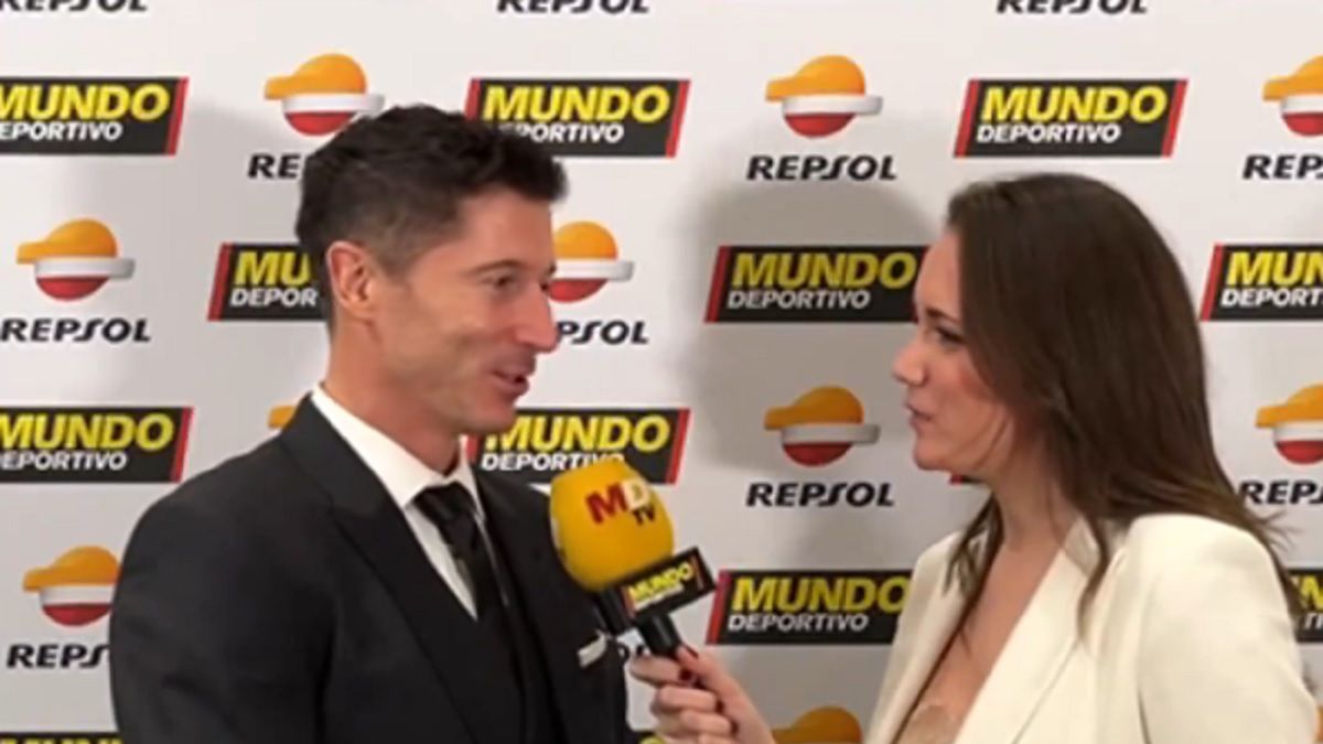 Twitter / Mundo Deportivo / Robert Lewandowski udzielający wywiadu