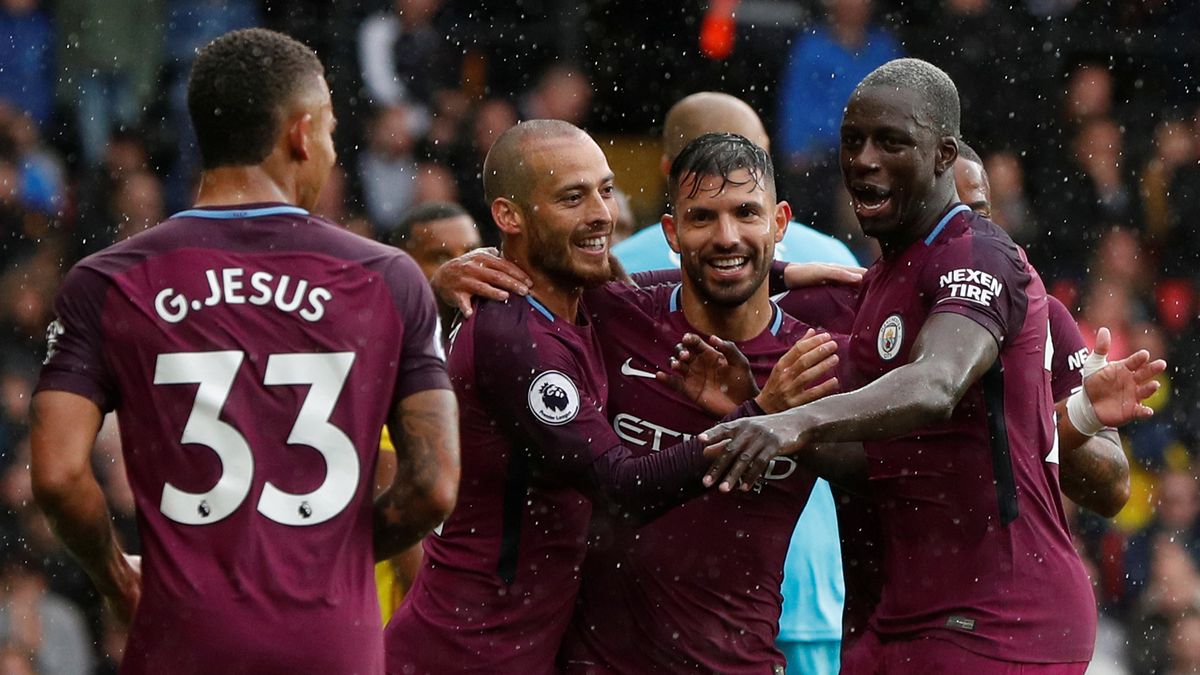 Piłkarze Manchesteru City celebrują zdobycie gola