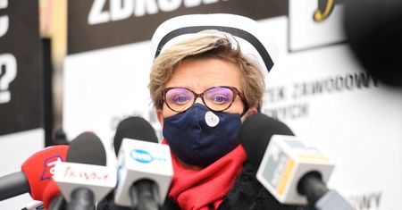 Protest pielęgniarek. "Dość obniżania naszego statusu"