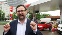 "Żyjemy w Nibylandii". Ekspert nie zostawił na Obajtku suchej nitki