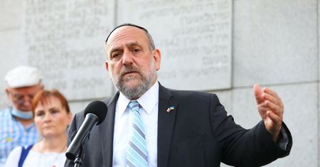 Skandaliczny spot PiS. Naczelny rabin Polski reaguje