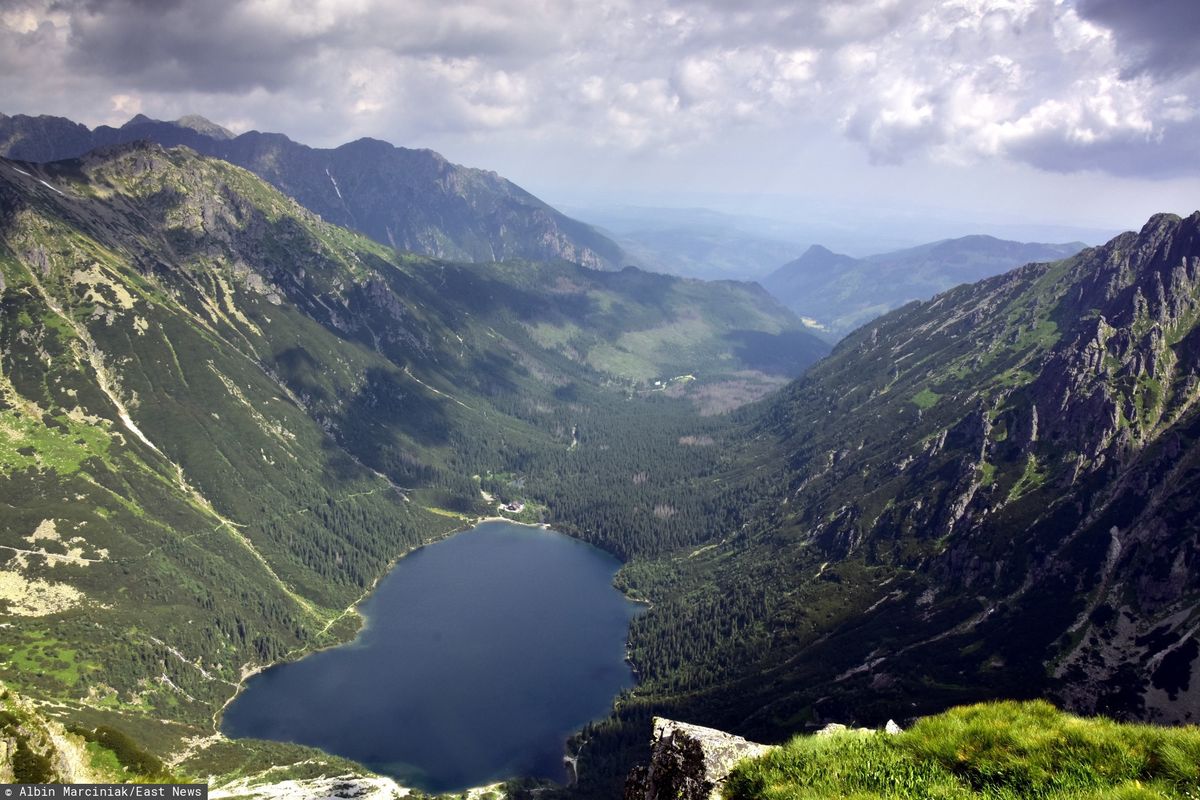 Morskie Oko – co warto wiedzieć o największym jeziorze w polskich Tatrach?