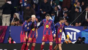 Barcelona wyszarpała wygraną. Zobacz tabelę