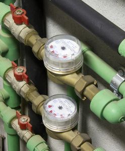 Gigantyczne podwyżki cen ciepłej wody. Spółdzielnia chciała robić przerwy w dostawie