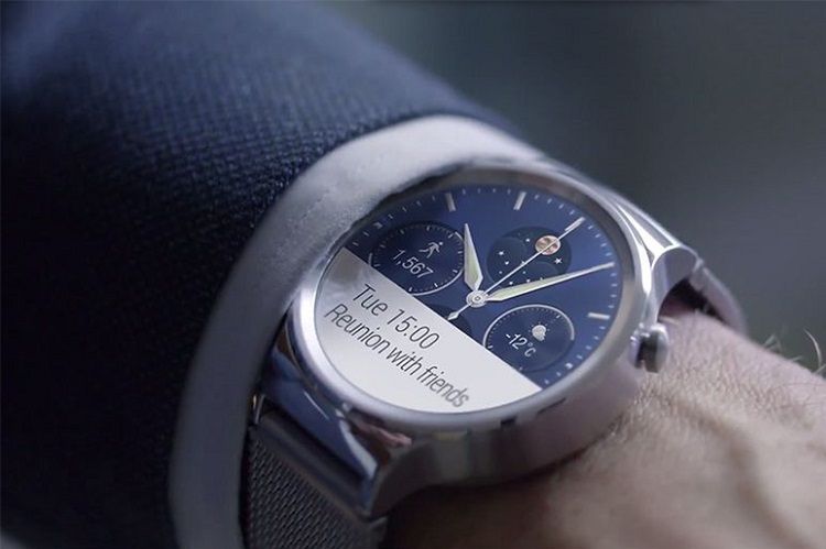 Smartwatche będą piękne? Hugo Boss i Tommy Hilfiger partnerami Google