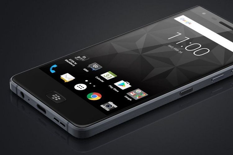 BlackBerry Motion: kolejny smartfon z jeżynką bez fizycznej klawiatury