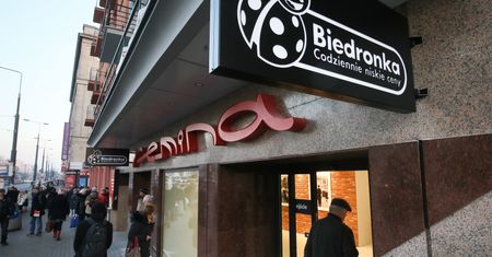 Warszawa. Atak na obcokrajowców w Biedronce. Sprawę bada policja