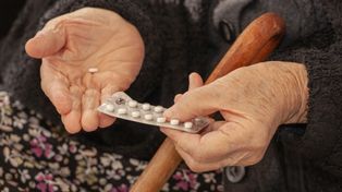 Popularny lek na cukrzycę może wpływać na tempo starzenia. Ryzyko zgonu mniejsze o 30 proc.