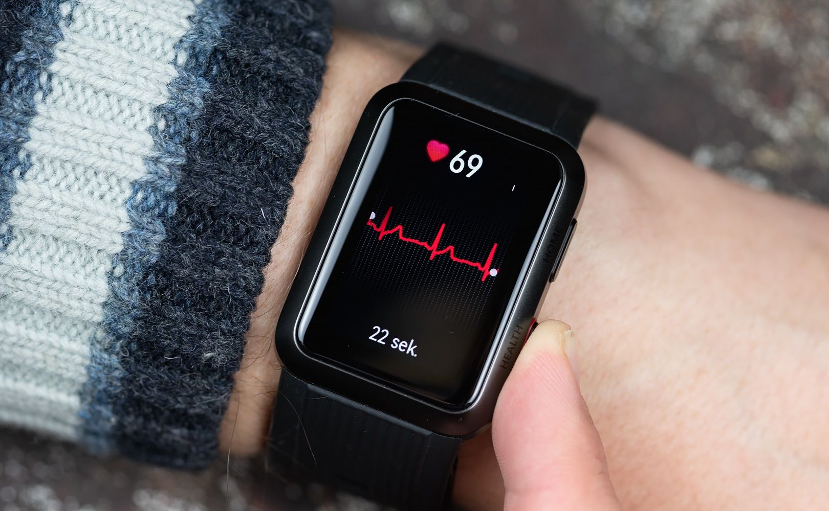 Huawei Watch D pomiar EKG