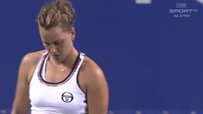 Radwańska - Strycova: rywalka odrabia straty