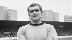 Anglia w żałobie. Nie żyje słynny piłkarz