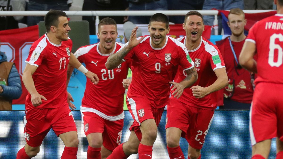 radość piłkarzy reprezentacji Serbii