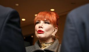 Georgette Mosbacher gratuluje Polkom. Dołączyły do niej inne ambasadorki