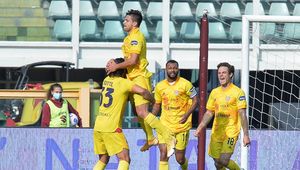 Serie A: wygrana Cagliari Calcio z Torino FC. Sebastian Walukiewicz asystował przy golu