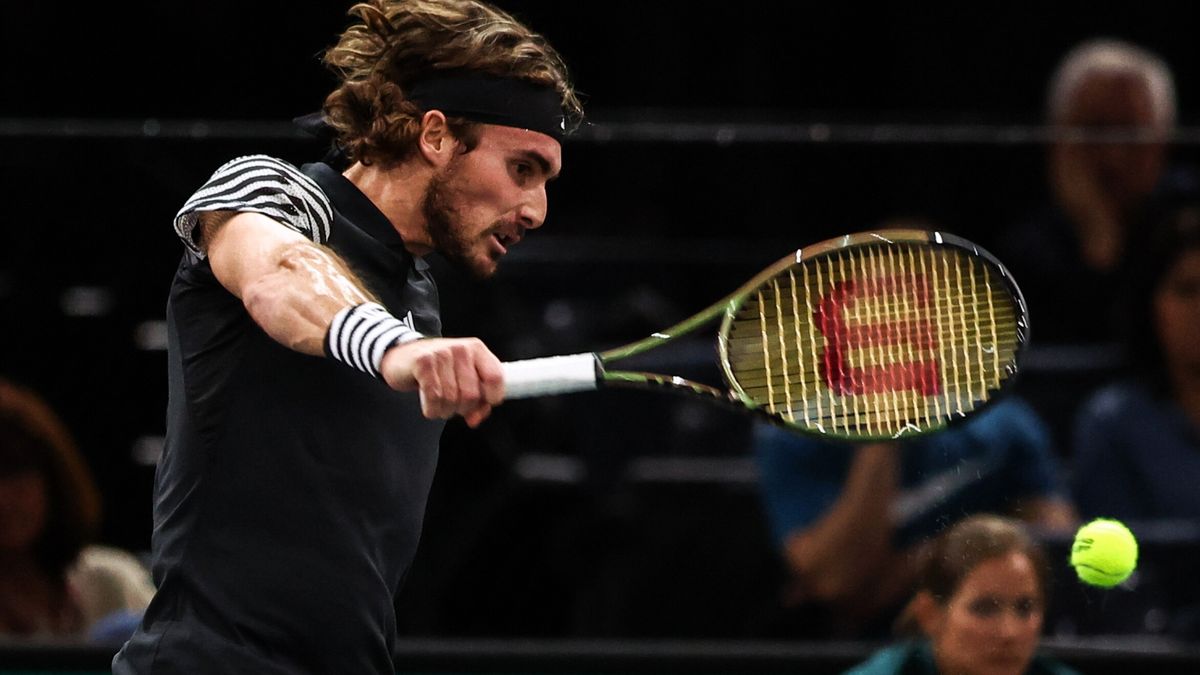 PAP/EPA / Mohammed Badra / Na zdjęciu: Stefanos Tsitsipas