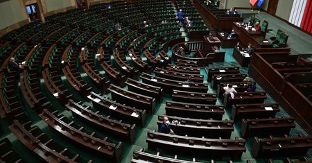 Spółki komandytowe zapłacą CIT. Posłowie przegłosowali ustawę