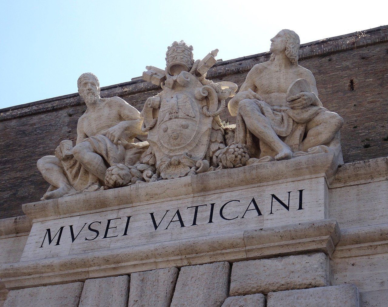 "Dantejski krąg piekielny". Zdjęcia z Watykanu obiegły świat