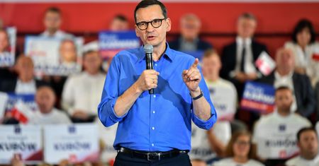 Premier mówi o majątku. "Zostawiłem bardzo dobrze płatną pracę w banku dla Polski"