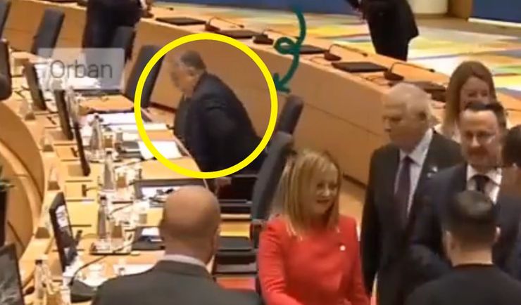 Kpią z Orbana. Zrobił to na widok Zełenskiego