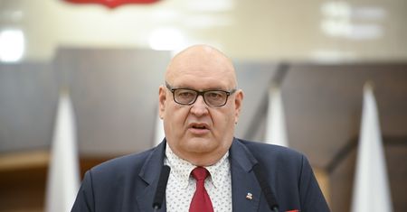 Prezes TK nie przestaje. Ponawia oskarżenia wobec Tuska