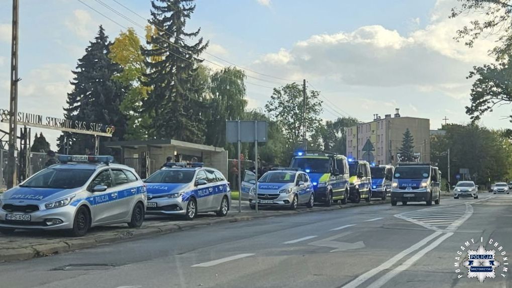 Sportowe emocje pod policyjnym nadzorem