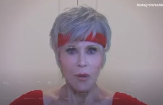 Jane Fonda nagrywa trening, by zachęcić Amerykanów do głosowania w wyborach