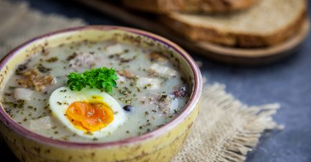 Kultowa gastronomia polska w "Karczmie Słupskiej". Słupska gastronomia podbijała Polskę i świat [zdjęcia]