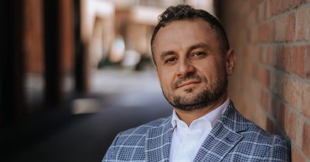 Między chłodnymi nastrojami a rekordami rejestracji – analiza rynku motoryzacyjnego lipiec 2025
