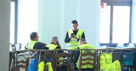 "Rozpoczynamy strajk głodowy". Zaostrza się protest rolników