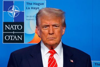Zawieszenie broni albo 100-proc. cła. Trump ostrzegł Rosję