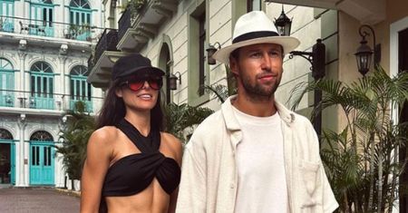 Grzegorz Krychowiak zwiedza Panamę z roznegliżowaną Celią i jej torbą za 350 TYSIĘCY ZŁOTYCH. Stylowi? (FOTO)